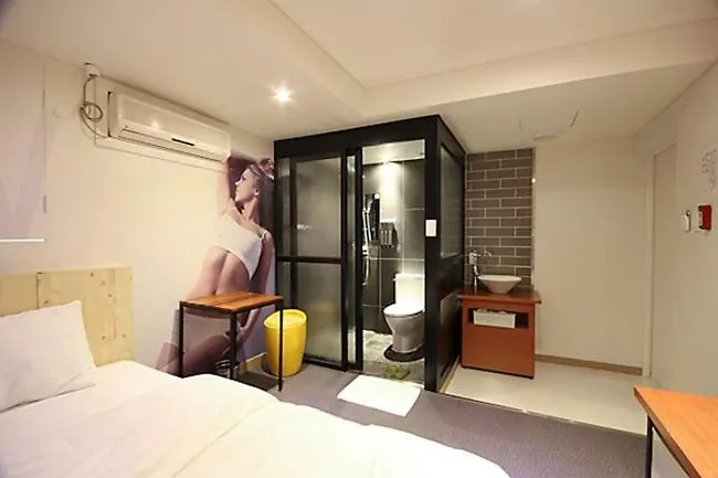 Call 2* Busan